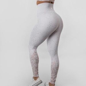 Buffbunny Rosé Yoga Pants